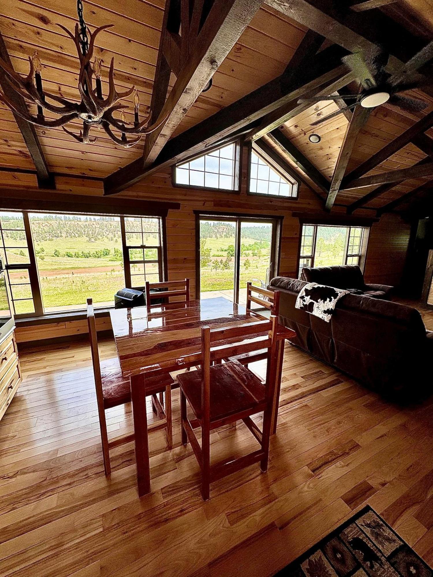 The Lodge At Devils Tower Exterior foto